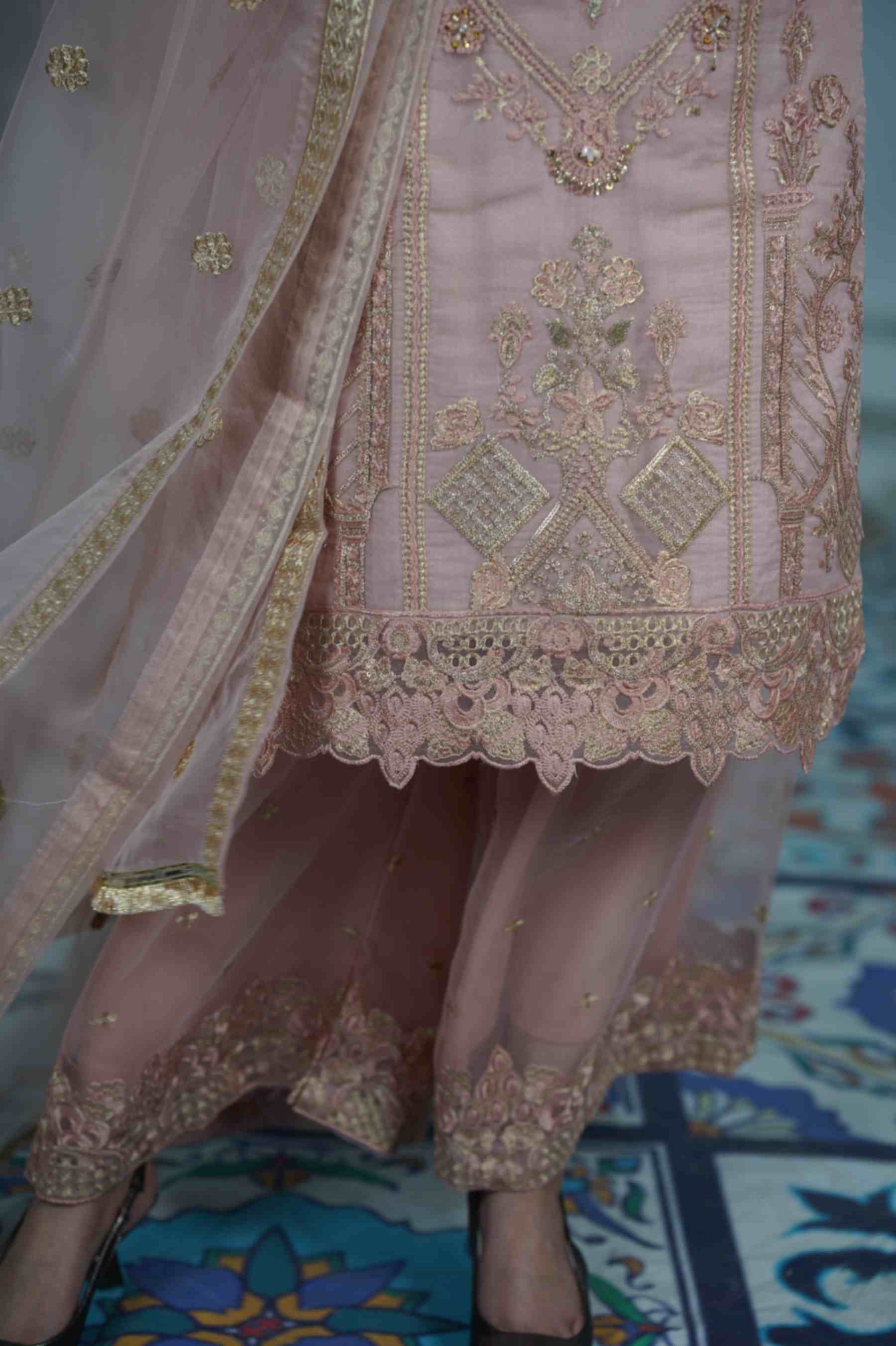 EMBROIDERED ORGANZA OUTFIT | TK-0420