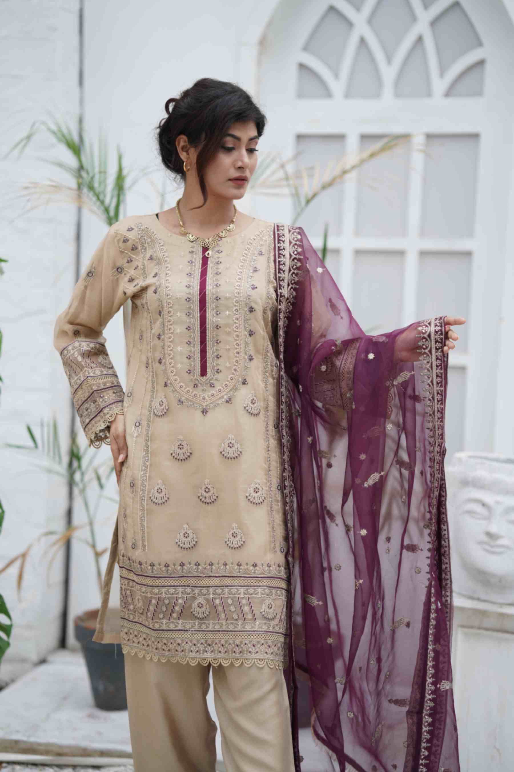 EMBROIDERED ORGANZA OUTFIT | TK-0375