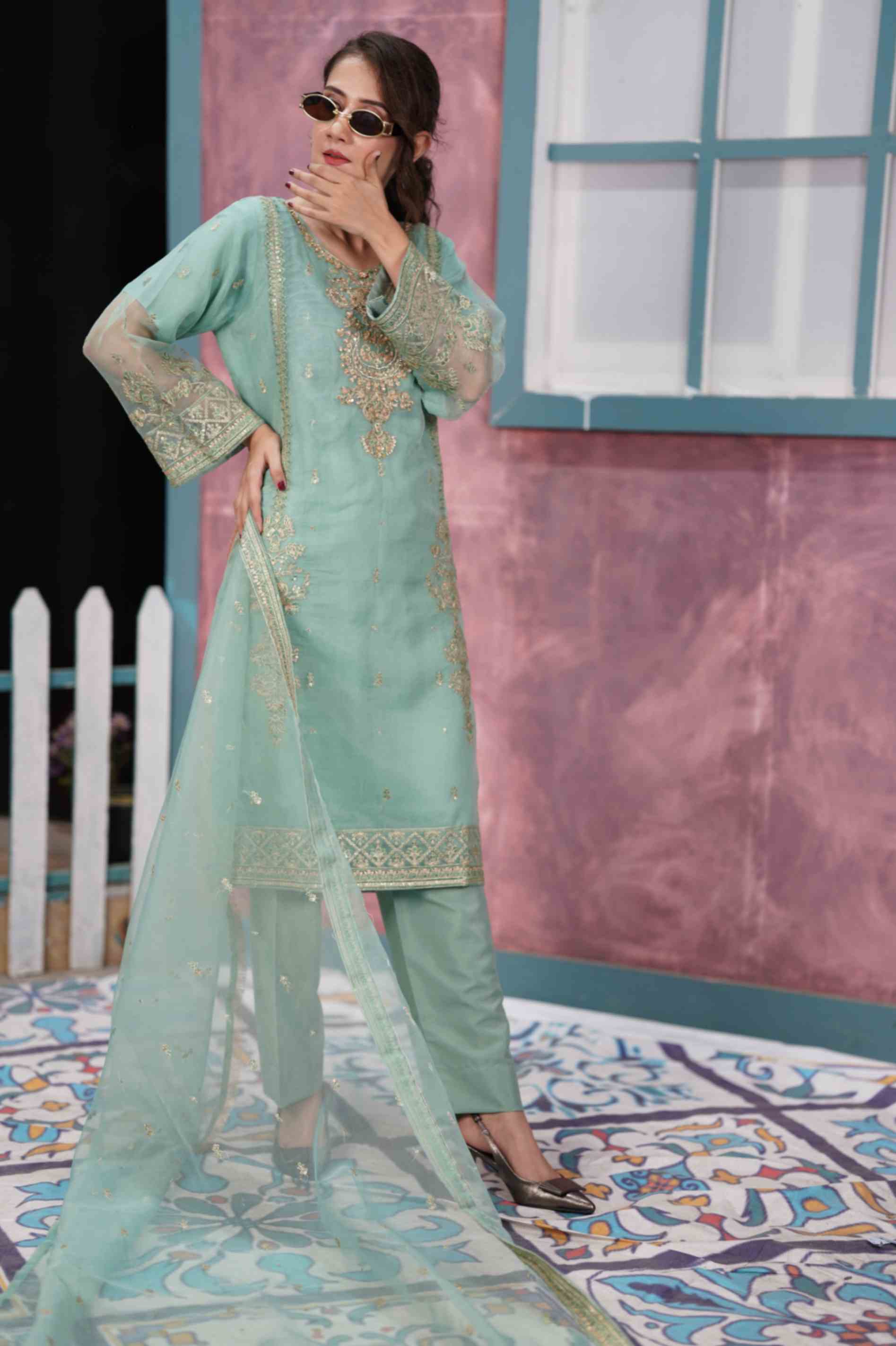 EMBROIDERED ORGANZA OUTFIT | TK-3546
