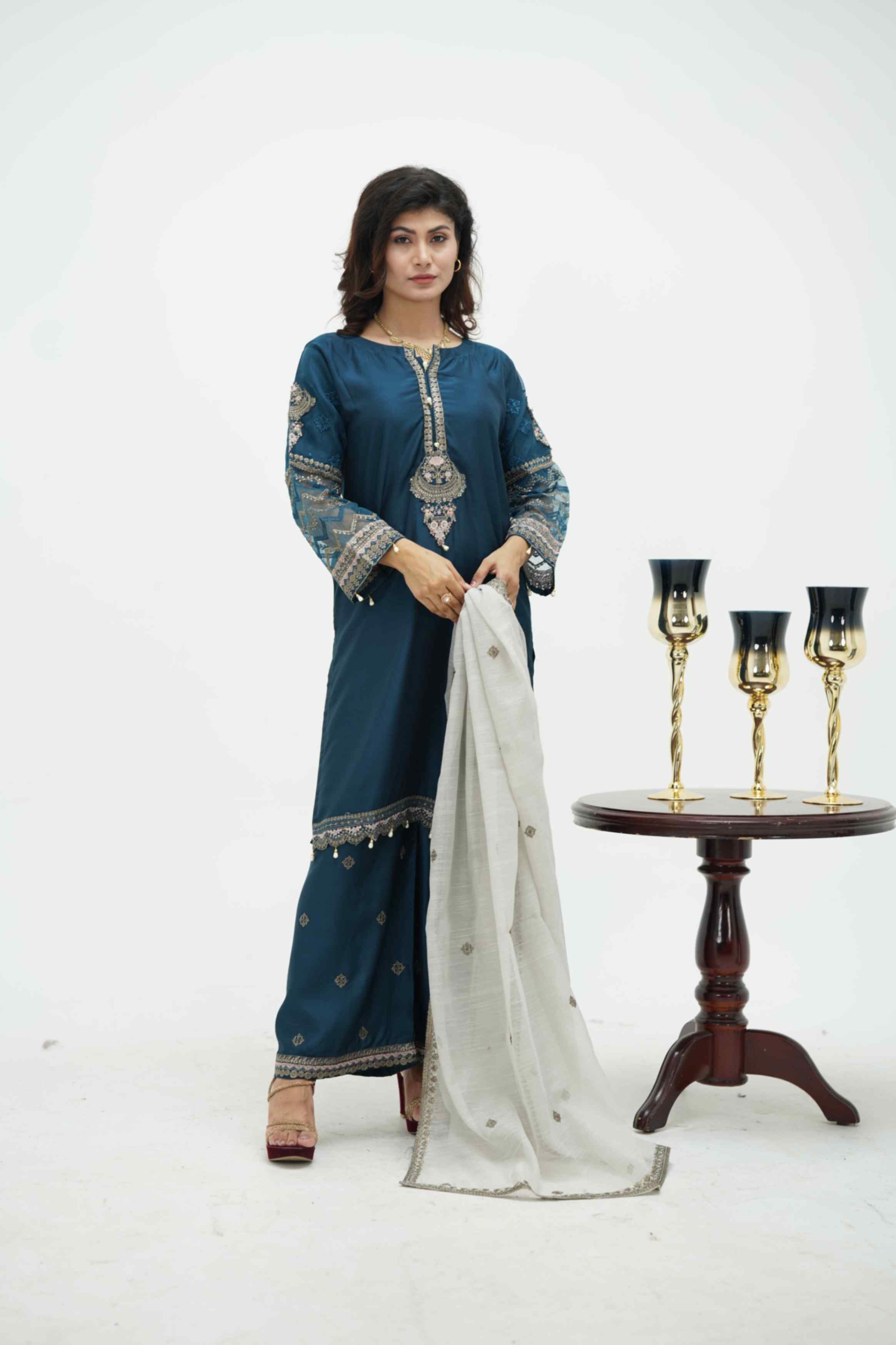 TILLA EMBROIDED OUTFIT | TK-0391