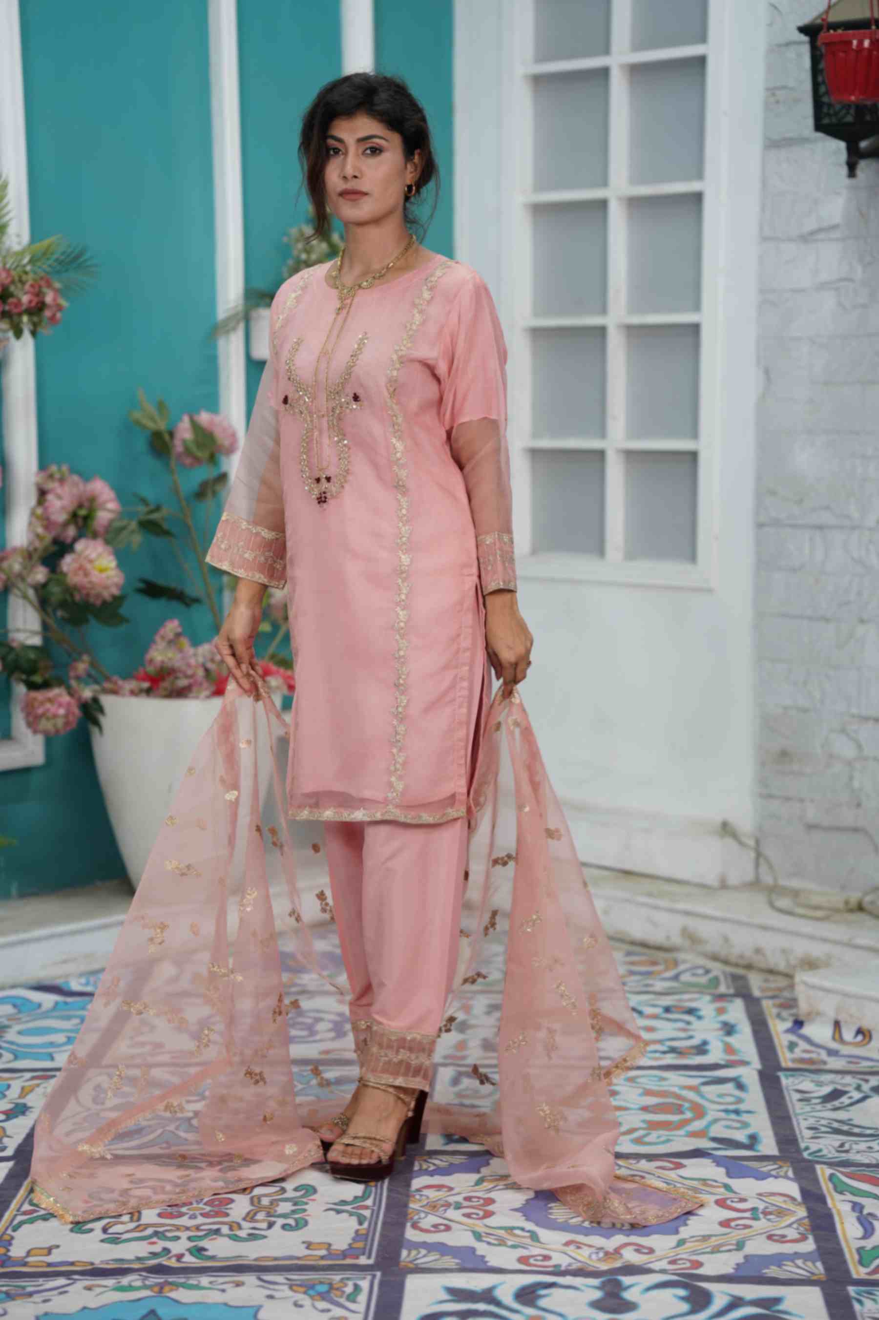 EMBROIDED ORGANZA OUTFIT | TK-0222