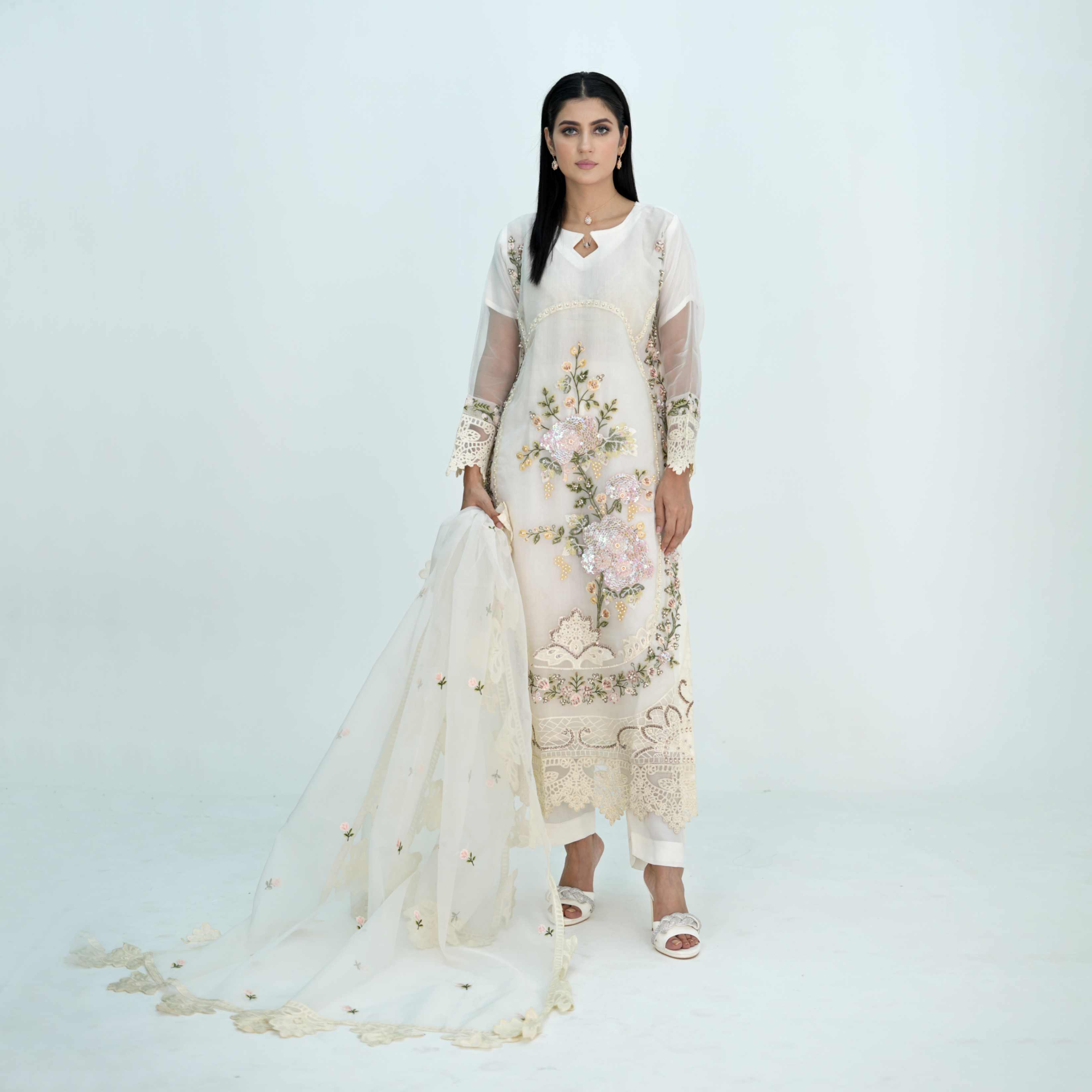 EMBROIDED ORGANZA OUTFIT | TK-0702