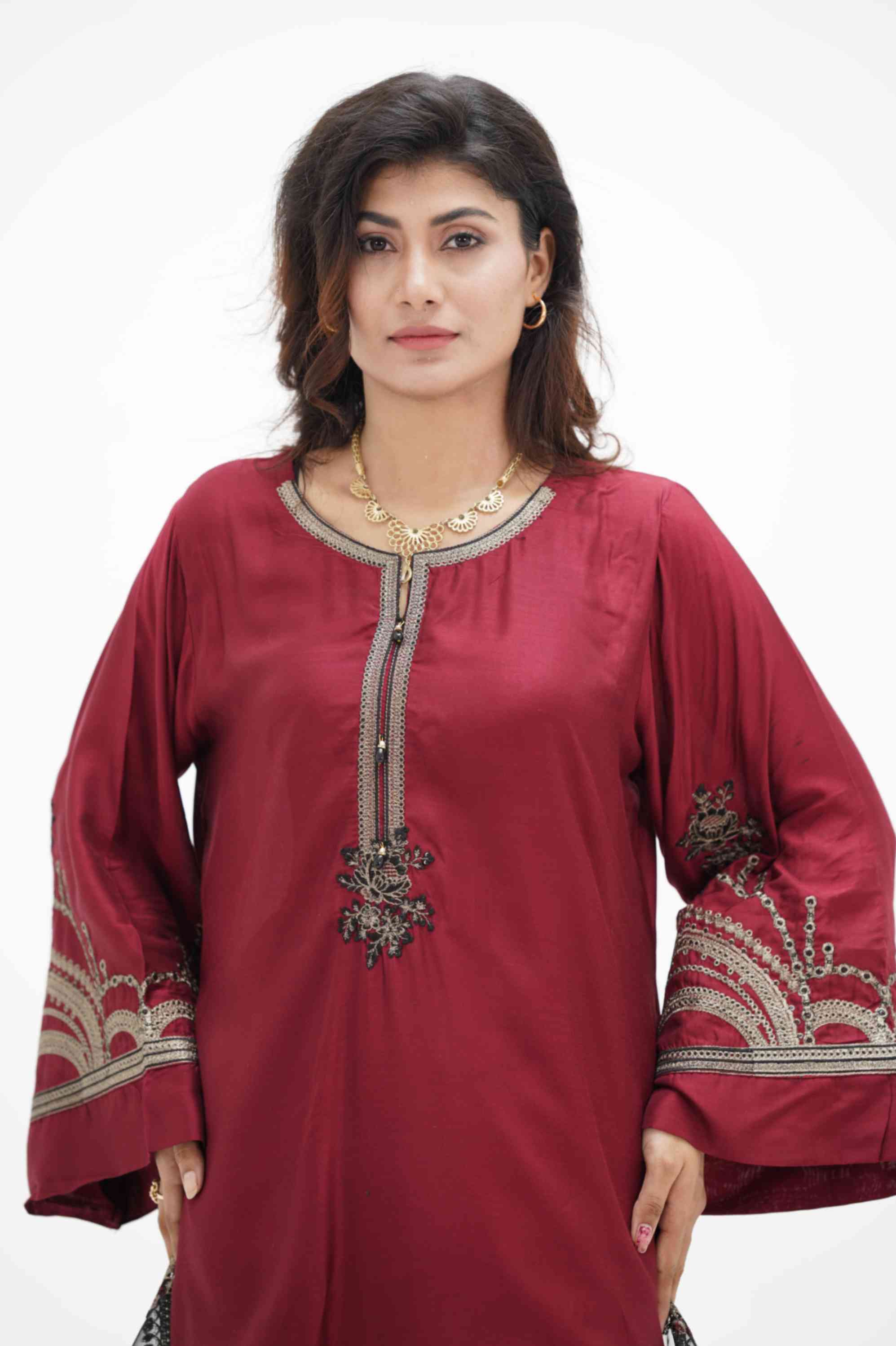 EMBROIDERED VISCOSE OUTFIT | TK-0392