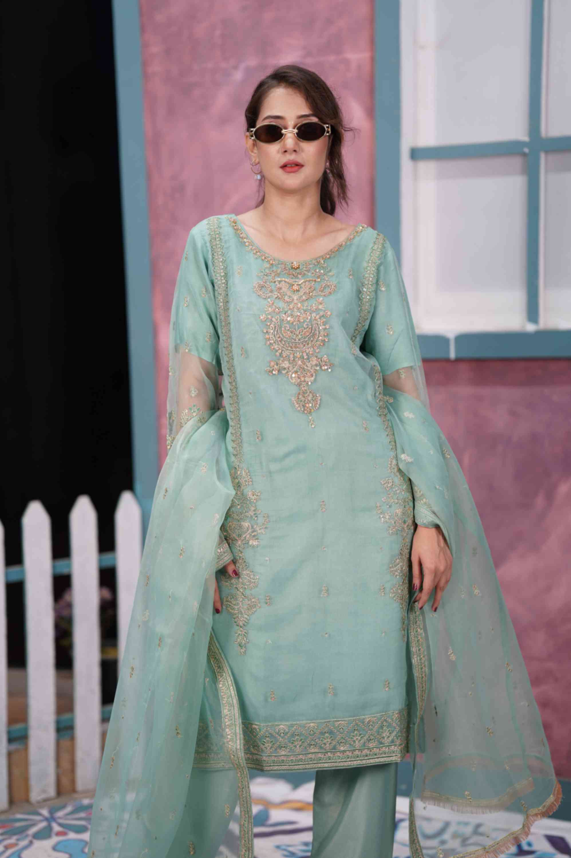 EMBROIDERED ORGANZA OUTFIT | TK-3546